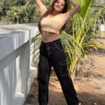 Antara Biswas Instagram - Starting My 1st Day Shoot of #2022 With #blessings on “VASANT PANCHAMI” … #happy #blessed #gratitude Mua : @sachinmakeupartist1 Hair by: @sayedsaba Assisted by : @deepakpathak663 Managed by: @skhushi_01