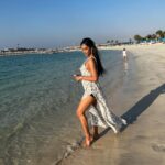 Anukreethy Vas Instagram – Beach baby all the way 🌊 
.
.
#dubai @nammos.dubai #beachbaby #blues Nammos Dubai