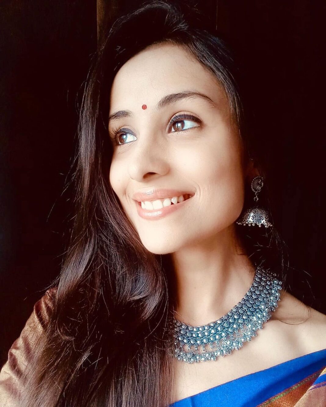 Anupriya Kapoor Instagram - ज़रा थम जाओ…