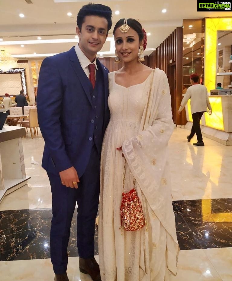 Anupriya Kapoor - 3.3K Likes - Happy birthday @varunvijaysharma
May all your dreams turn into reality. God bless you my gorgeous 🎂🍾
Love you❤ #alwayswithyou