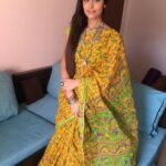 Anupriya Kapoor Instagram – Kyunki kal ashtami puja thi….. #ashtamipuja  #sareelove #andwhynot #mummakisaree 💛