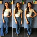 Anupriya Kapoor Instagram - Wildly naive or dangerously intelligent??? 🤔👯‍♀️
