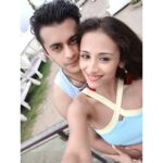 Anupriya Kapoor Instagram – Happy new year🥂🎆💥🎇🎆🎈🎊🎋🎉🎀🎁🎈☄☃️☃️🎂🍻🍻🍾🍨🍰