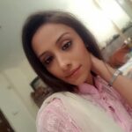 Anupriya Kapoor Instagram – Ye khamoshi jo guftagu ke beech thehri hai, yahi ik baat saari guftagu mei sabse gehri hai.