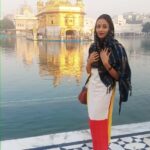 Anupriya Kapoor Instagram – 🙏🙏🙏 Golden Temple  ਸ਼੍ਰੀ ਹਰਿਮੰਦਰ ਸਾਹਿਬ