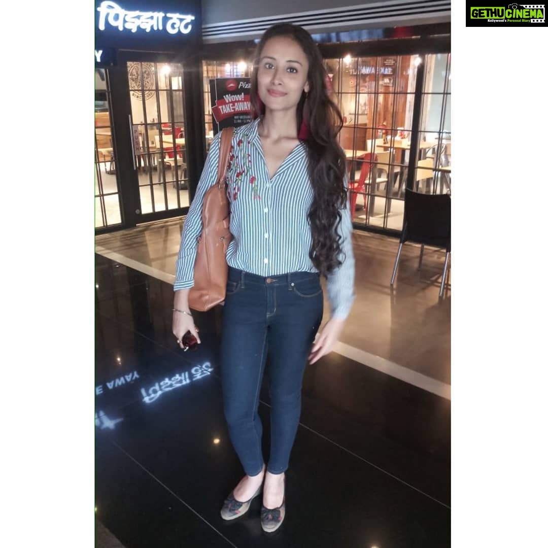Anupriya Kapoor Instagram - ππ πππΆπ’π₯π€