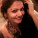 Anuya Bhagvath Instagram – Evergreen smile! #anuya
