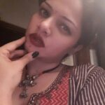 Anuya Bhagvath Instagram - Into my bedroom! #anuya