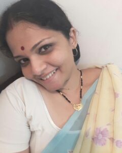 Anuya Bhagvath Instagram - Actor's life!! Sometimes a girlfriend,sometimes a mother! #anuya