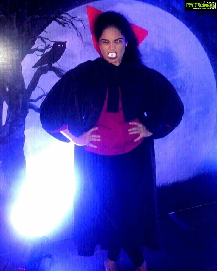 Anuya Bhagvath Instagram - Halloween done right! Some entertainment ;)