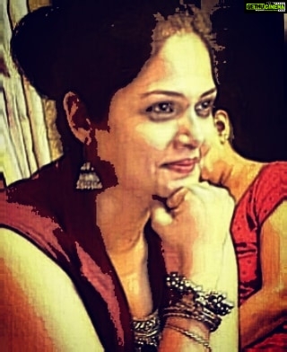 Anuya Bhagvath Instagram - When there's a twinkle in your eye,secret admirers click! ;) #anuya