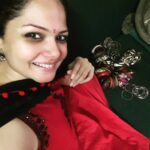 Anuya Bhagvath Instagram - Can U help me select please.... #anuya