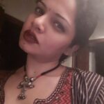 Anuya Bhagvath Instagram - Into my bedroom! #anuya