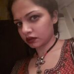 Anuya Bhagvath Instagram - Into my bedroom! #anuya