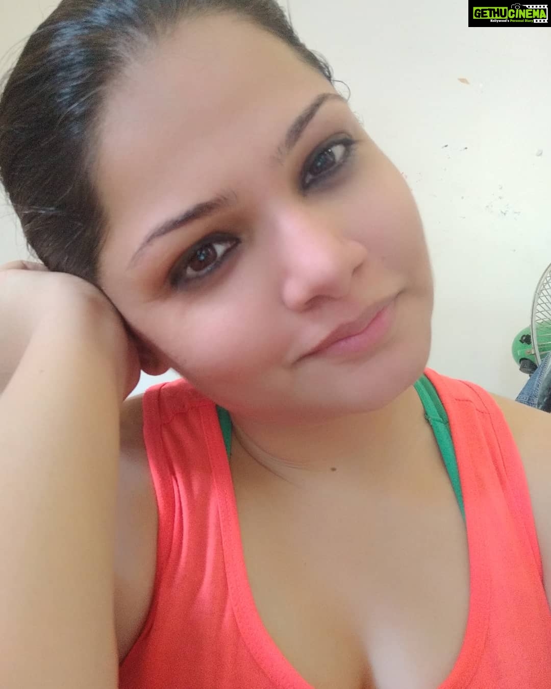Anuya Bhagvath Instagram - Post workout glow! #anuya