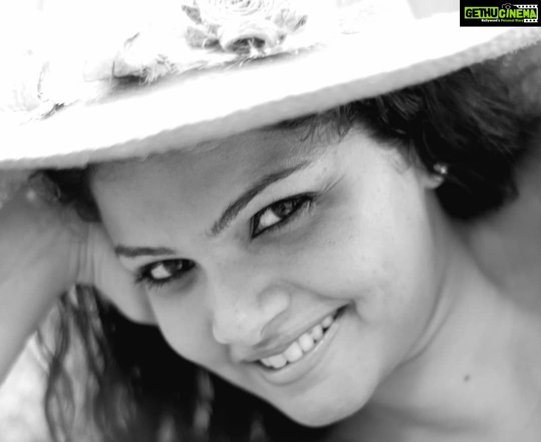 Anuya Bhagvath Instagram - Kill them with a smile! #anuya