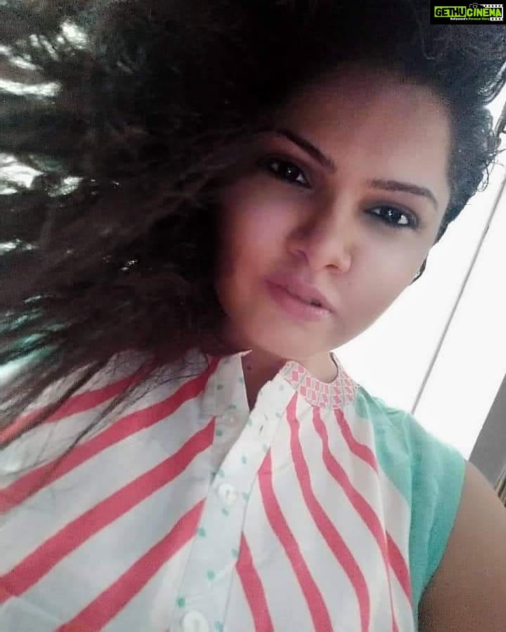 Anuya Bhagvath Instagram - The ghost on insta.....