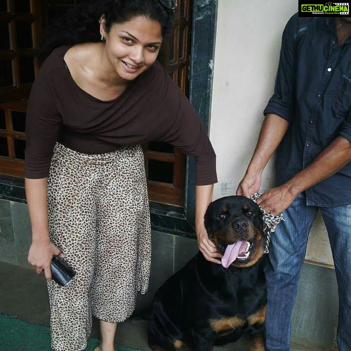 Anuya Bhagvath Instagram - My animal love,from snakes to rottweilers!fun fun fun