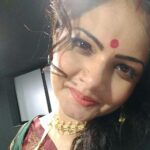 Anuya Bhagvath Instagram - Playing 'Choti Bahu' of Saheb biwi aur gulaam in the remake of the song 'Na jao saiyyaan chudaake baiyyan'