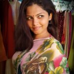 Anuya Bhagvath Instagram - D girl next door!