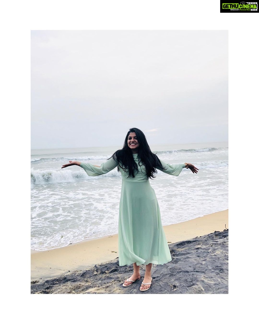 Aparna Balamurali Instagram - 🥀 Pc: @aniee.thomas Cherai