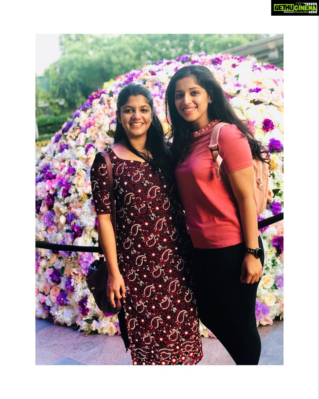 Aparna Balamurali Instagram - Nothing more nothing less... I love this picture. K bye. Oh yes and I love you too @kavyasuresh28 😬 Chennai, India
