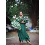 Aparna Balamurali Instagram - Coz you can never go wrong with green! 💚 Pc : @pranavraaaj a person who finds beautiful frames in any place you put him! 💕 Outfit: @crysalzz_mijununizar Accessories: one of my favourite birthday gifts from my girls @malavika.anand @aniee.thomas Kochi, India