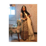 Aparna Balamurali Instagram - Costume and styling : @shemyofficial MUA : @makemeup_by_shifmafemil Accessories : @tanishqjewellery Photography : @jithu_anarkali