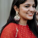 Aparna Balamurali Instagram - My beautiful Kadee❤️❤️ I love you and I hope you find happiness wherever you go🤗 Both of us in the besttt @shemyofficial ✨ 📸: @sainu_whiteline 💄: @uptown_calicut 💍: @meralda.jewels Decor by the one and only @sugarplumclt