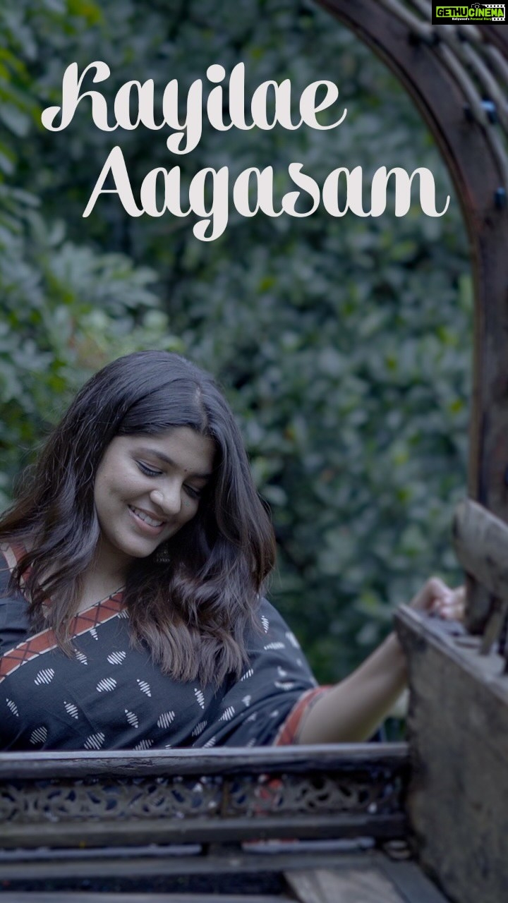 Aparna Balamurali Instagram - Extremely happy to share my new cover song, Kayilae Aagasam from Soorarai Pottru. Also starting my very own YouTube channel❤️ This was possible only coz of a bunch of extraordinary talents. From my dad who arranged the background music to each and everyone who took the effort to make such a beautiful video. Keyboard: @amith.sajan Flute: @sanwin_jenil Mix and master: @saji4862 Video credits DOP : @i_harirs Stills: @pournami_mukesh_photography Editing: @rahultb_rtb Art: @art_d_jibpzie Saree and accessories from my most favourite @anastoriesonline ❤️ Also thanking @stayrainforest for letting us shoot in their amazing property with a breathtaking view of the Athirappilly waterfalls ❤️ Do check the Link in my bio!