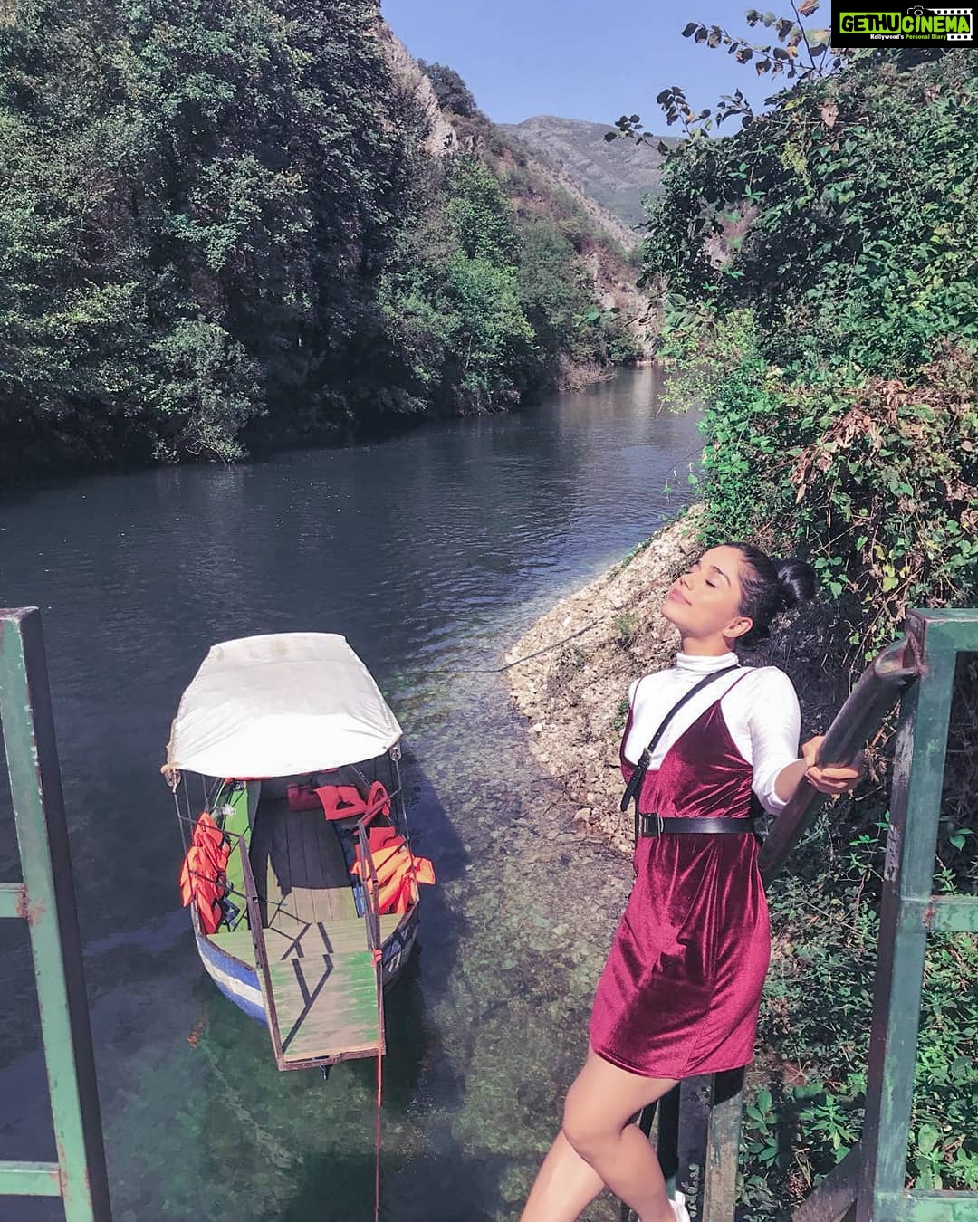 Aparnaa Bajpai Instagram - Soaking in sun🌞 #canyonmatka #matka #macedonia #skopje #travel #traveller #mytravelstories #glocalchild Canyon Matka