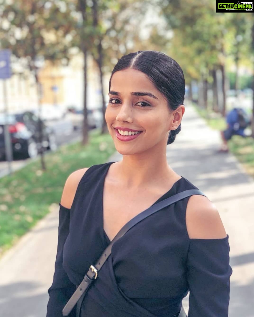 Aparnaa Bajpai Instagram - 🌻 #travel #glocalchild #traveller #mytravelstories #glocalchild #Zagreb #croatia Croatia