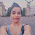 Aparnaa Bajpai Instagram - Have you ever followed the moon as a kid or gotten excited thinking it's chasing you?! #selenophile #travel #glocalchild #budapest #hungary Castle Hill District, Budapest