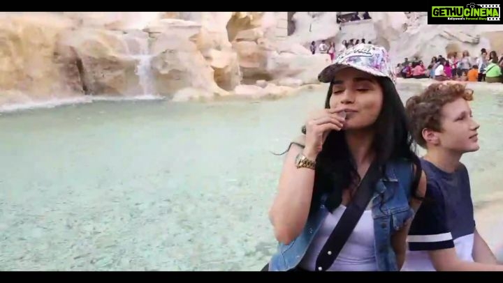 Aparnaa Bajpai Instagram - Throwing back to make a wish Thursday 😇 #throwbackthursday #rome #italy #travel #style #traveller #mytravelstories #glocalchild #goglocal🌍 Fontana Di Trevi