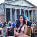 Aparnaa Bajpai Instagram – 💙The Eternal City💙
#rome #italy #pantheon #mytravelstories #travel #style #traveller #glocalchild #goglocal🌍 #check8967 Pantheon