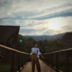 Aparnaa Bajpai Instagram - "Meet me on the horizon, where the sun's ray's kiss the ground, and we'll run away together to a place we can't be found. Just take my hand and trust your heart, and we'll step out of this town. Meet me on the horizon, It's a place we can't be found." --- Mia Marie ❤️❤️❤️❤️ #johannesburg #safari #southafrica #tavel #style #traveller #mytravelstories #🦁 #glocalchild #goglocal🌍 Africa/Johannesburg