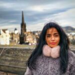 Aparnaa Bajpai Instagram - Although there is something off about the face in this picture yet there is so much beauty around it , though it's all blurred. One day all the blurs of your life will start making sense! A detailed version of #mytravelstory in Edinburgh coming up soon!! #mytravelstories #travel #style #travelblogger #traveller #scotland #edinburgh #edinburghcastle #glocalchild #goglocal🌍 Edinburgh Castle