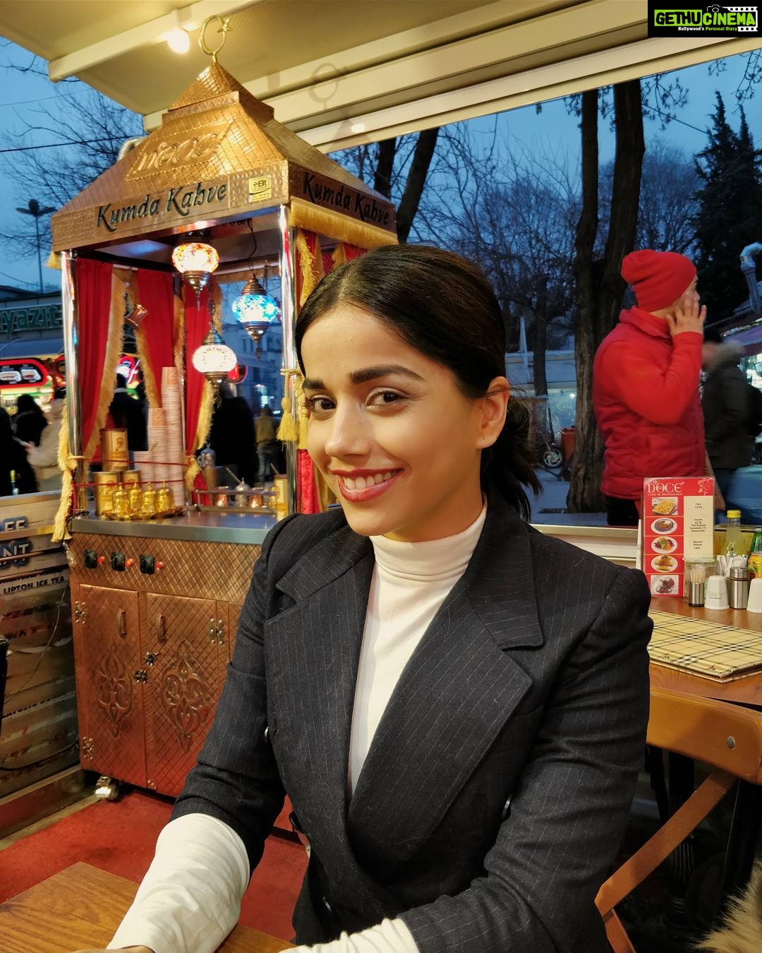 Aparnaa Bajpai Instagram - #turkish #tea ☕ #glocalchild #goglocal🌍 Turkey