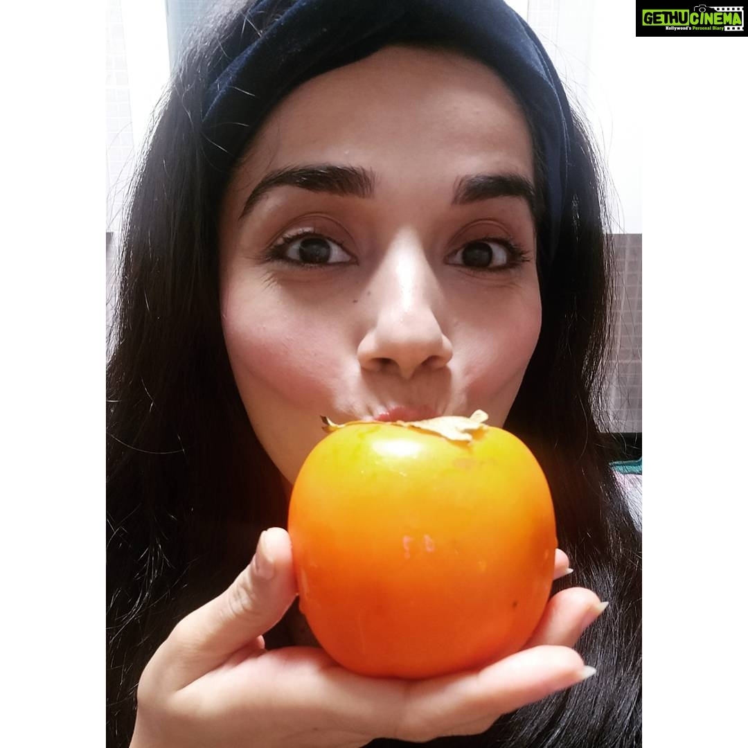 Aparnaa Bajpai Instagram - 🤔What is this fruit?🍅