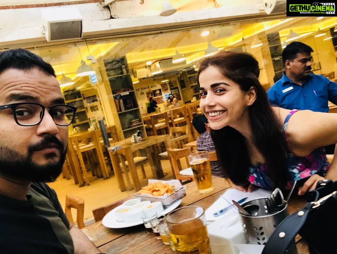 Aparnaa Bajpai Instagram - Best fights are had with brothers 😎 Doolally Taproom, Andheri