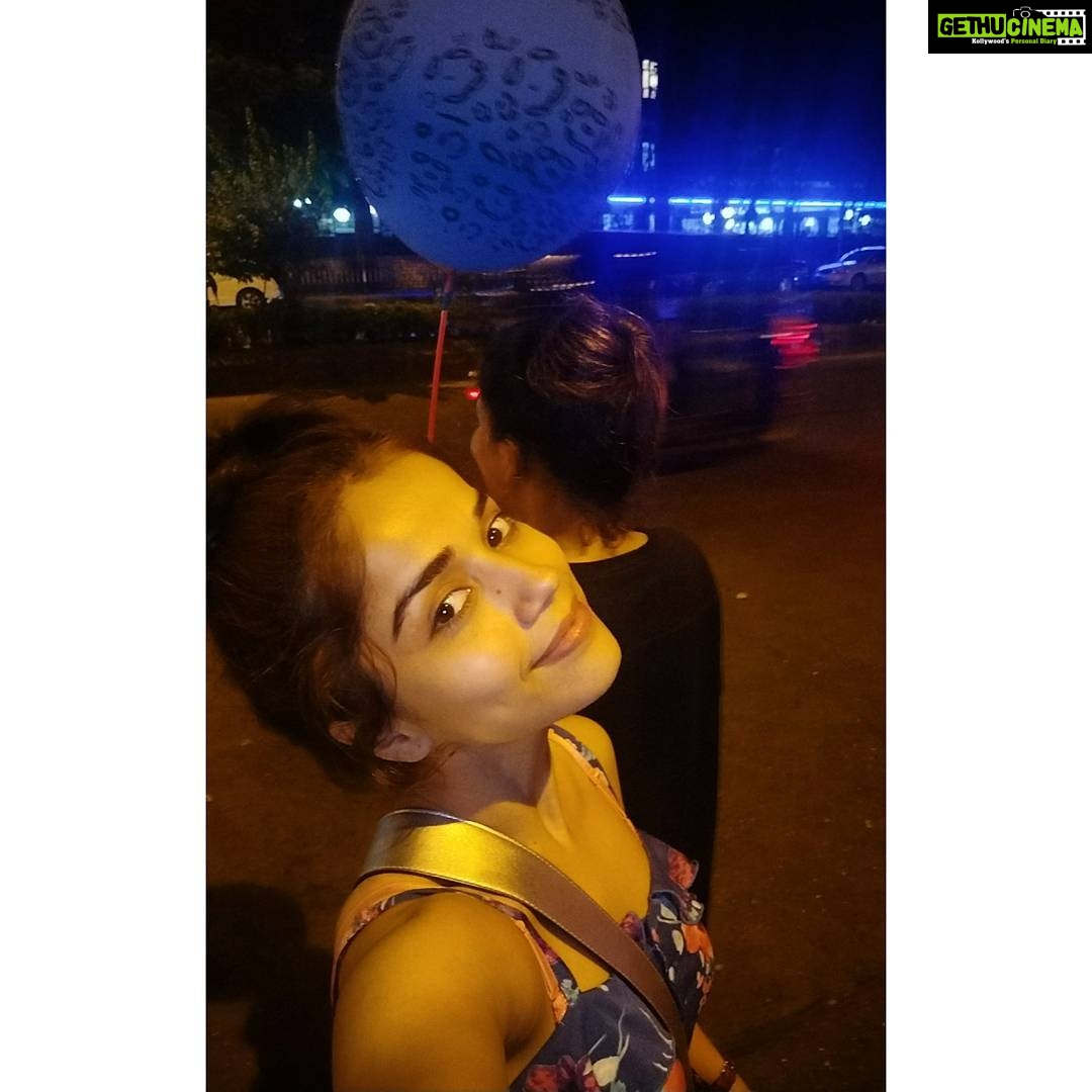 Aparnaa Bajpai Instagram - 🎈 Mumbai, Maharashtra