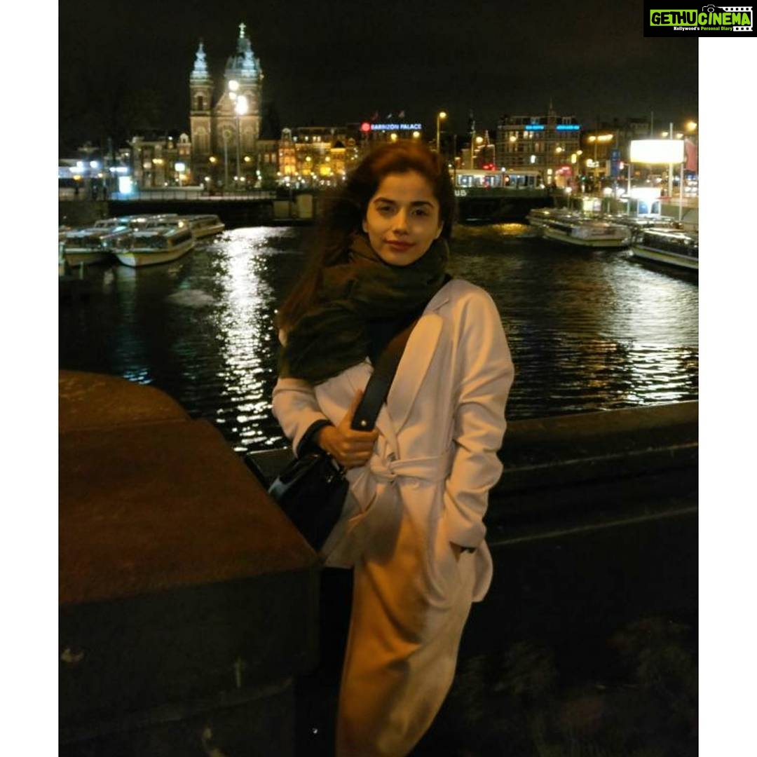 Aparnaa Bajpai Instagram - Vacation withdrawal= looking at your own pictures and imagining yourself back in the same place. Amsterdam, Netherlands