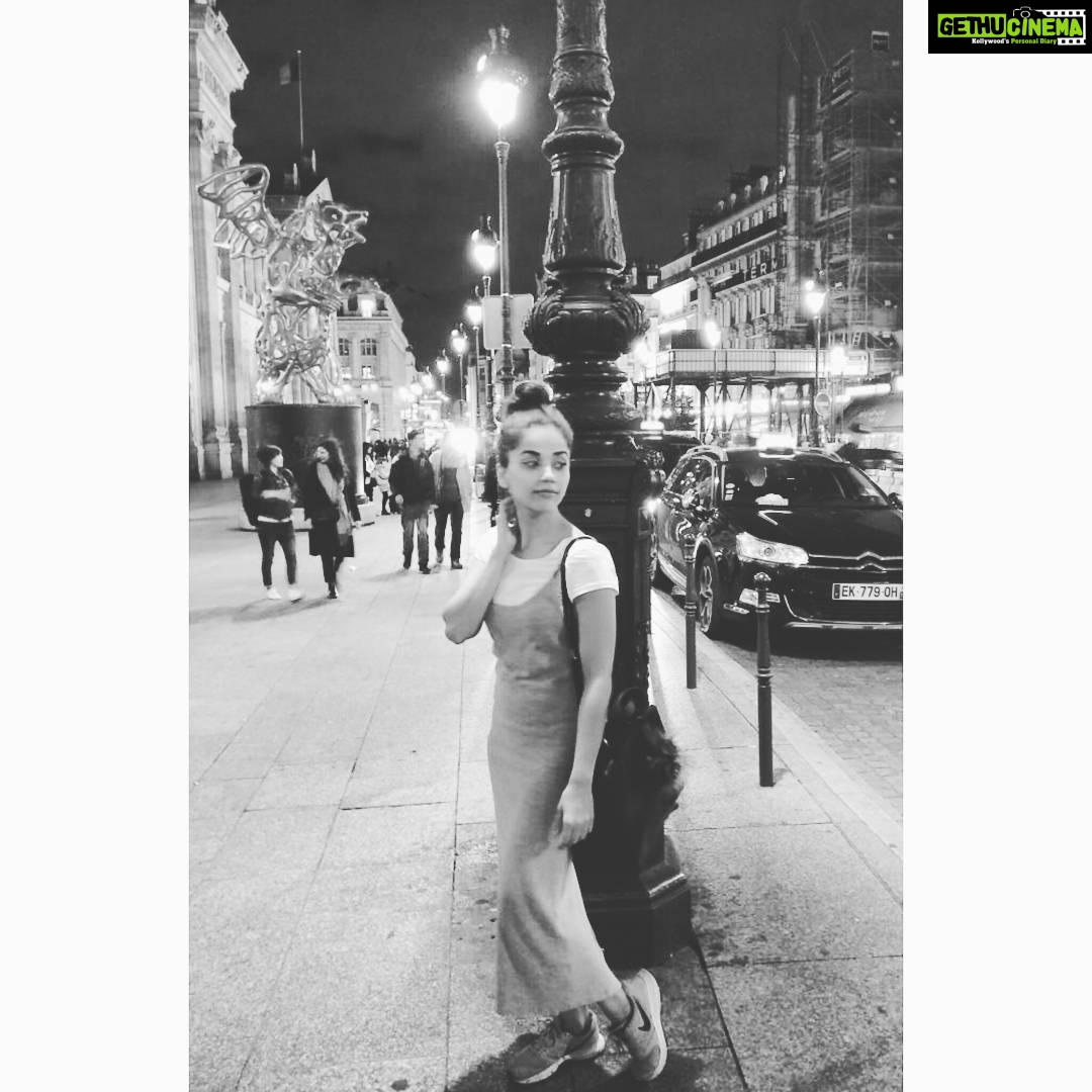 Aparnaa Bajpai Instagram - Embrace the greys in the Black and white♥️ Paris Gare du Nord