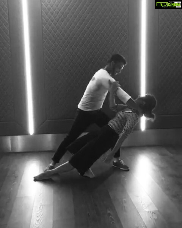 Aparnaa Bajpai Instagram - 💃 48 Fitness