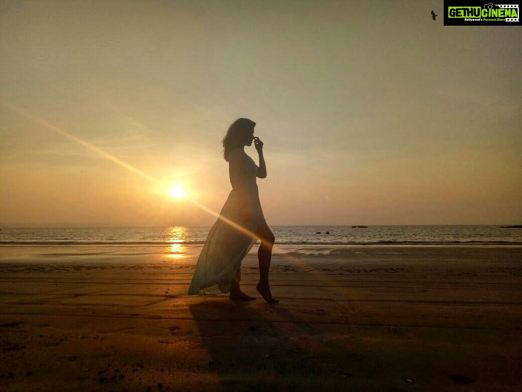 Aparnaa Bajpai Instagram - Sand on your feet and a setting Sun. Just enough for a happy soul 🐚 Goa, India