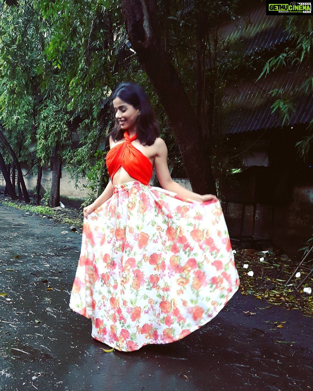 Aparnaa Bajpai Instagram - Could go days without sleeping for mornings like this ☔