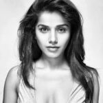 Aparnaa Bajpai Instagram - This💞 Photocredit @zakaas4u