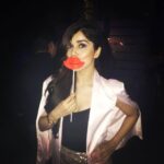 Aparnaa Bajpai Instagram - Those blue eyes and red lips are definitely not fake.. TAPS Bar & Lounge