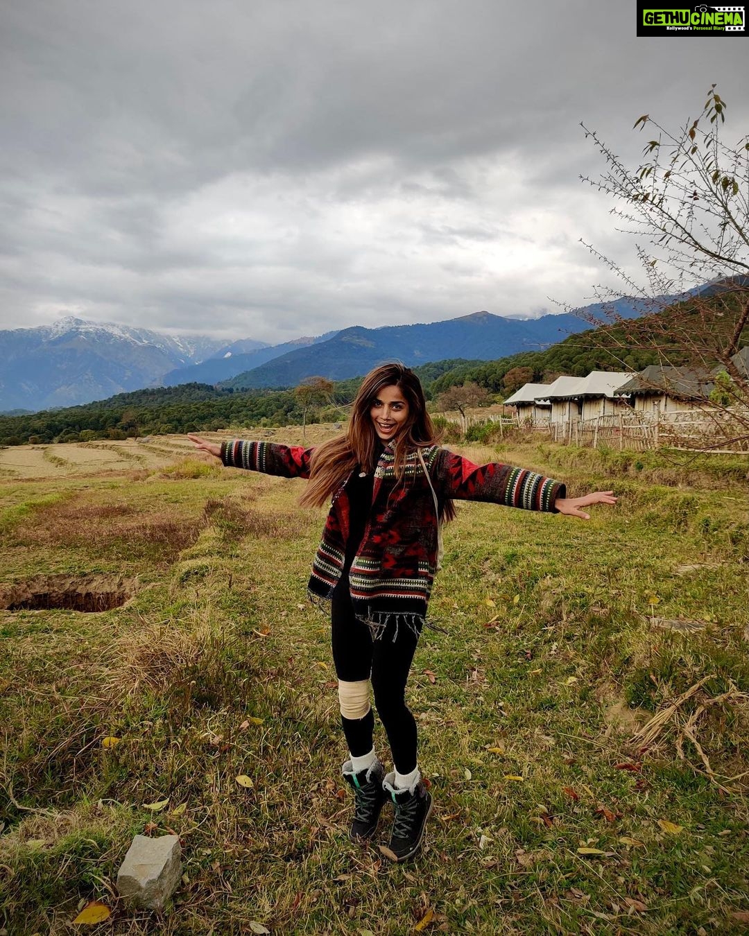 Aparnaa Bajpai Instagram - Unlearning & unconditioning🌈 Bir, Himachal Pradesh, India