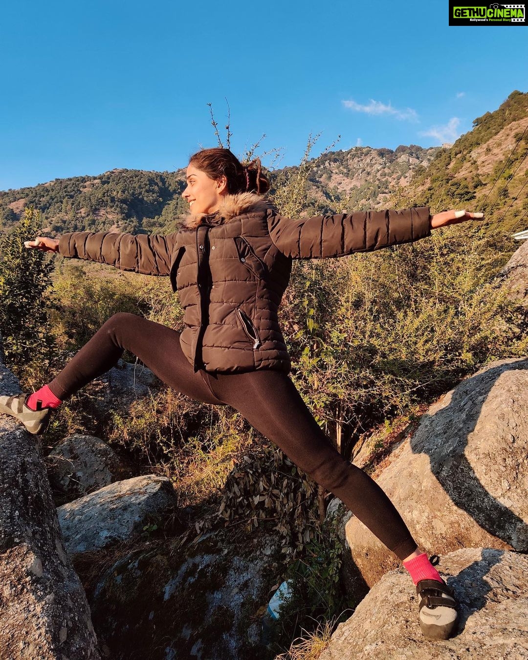 Aparnaa Bajpai Instagram - Yoga Bouldering 🧗♀️ Dharamkot, Himachal Pradesh